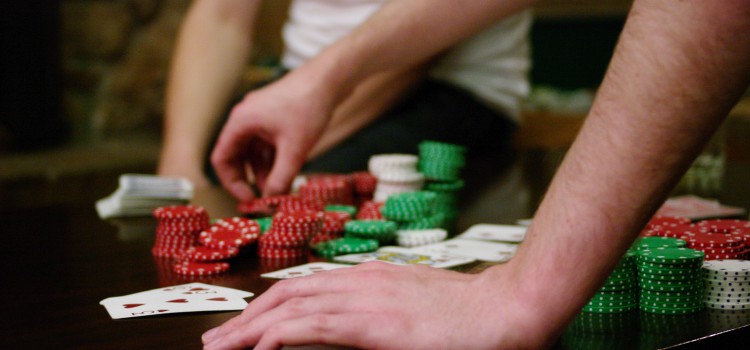 Erfolgreich Poker spielen – 13 Tipps und Tricks